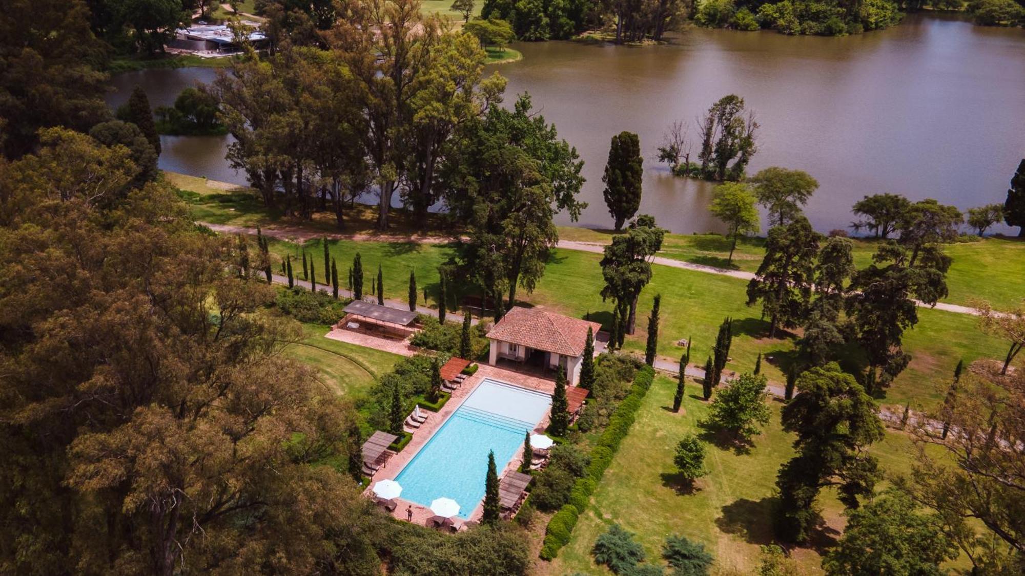 Estancia La Paz Hotel Ascochinga Exteriör bild
